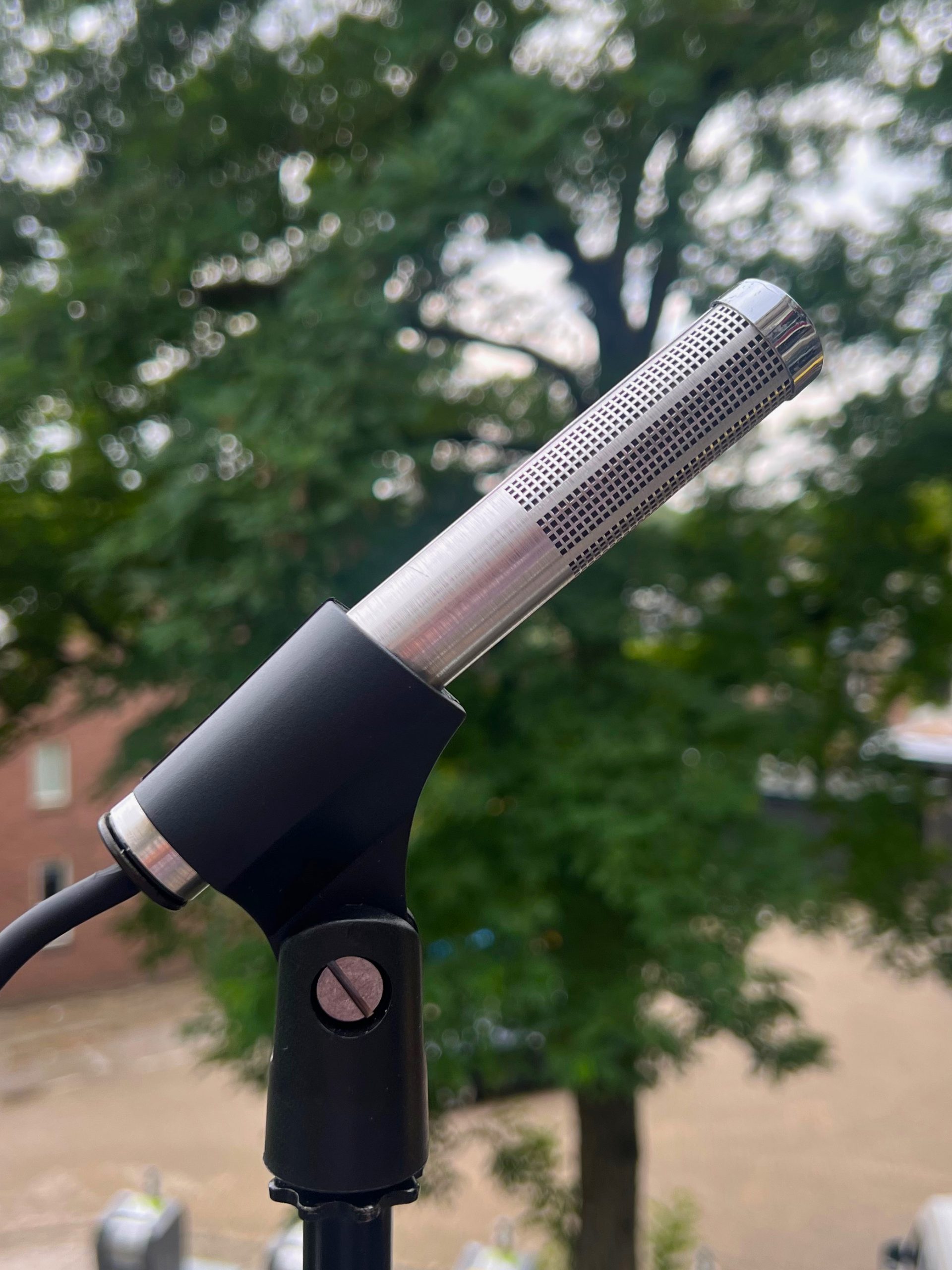 Sennheiser MD402 LM Super-Cardioid Dynamic Microphone - Image 4
