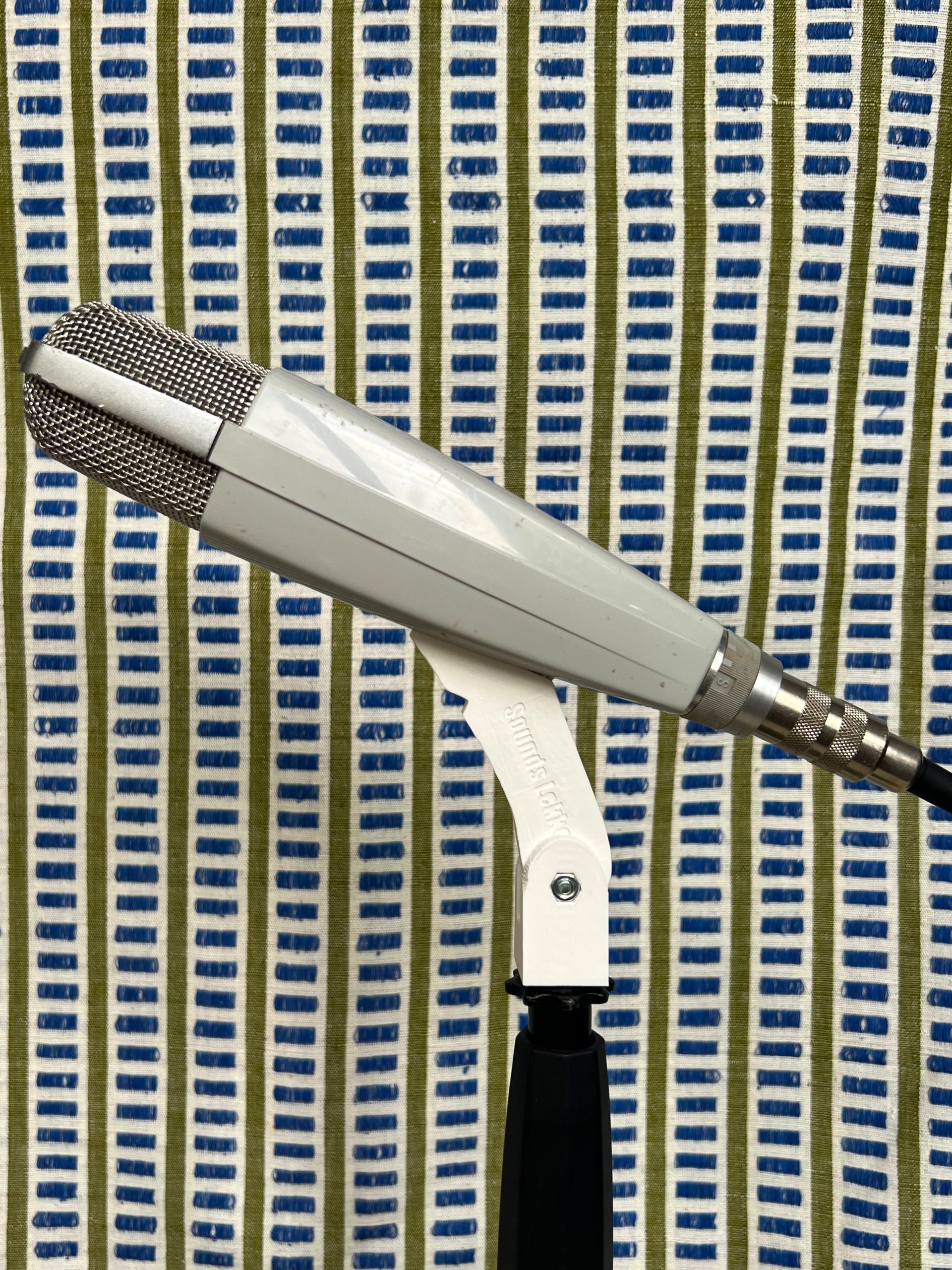 Sennheiser MD421 N Dynamic Microphone