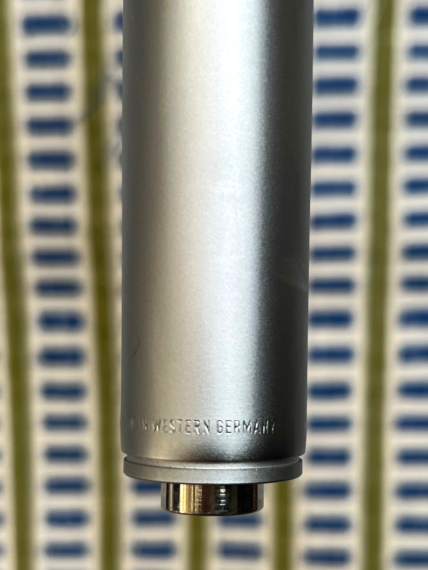 Peiker TM-40 N Dynamic Microphone - Image 5
