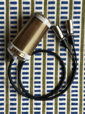 AKG D-88 Stereo Microphone