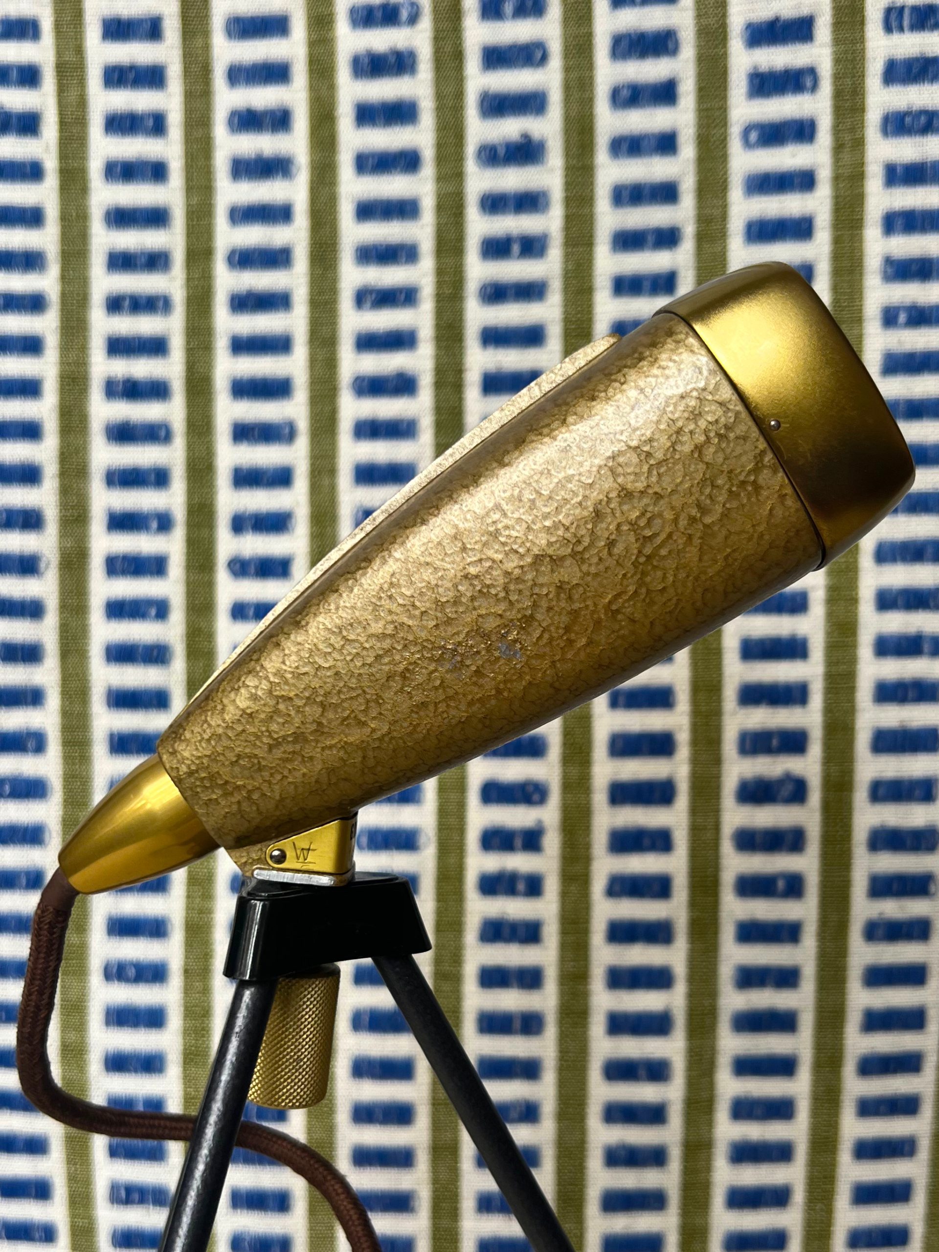 Grundig GDM-121 Omnidirectional Dynamic Microphone - Image 2