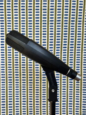 Sennheiser MD421 U-4 Dynamic Microphone (1970's)