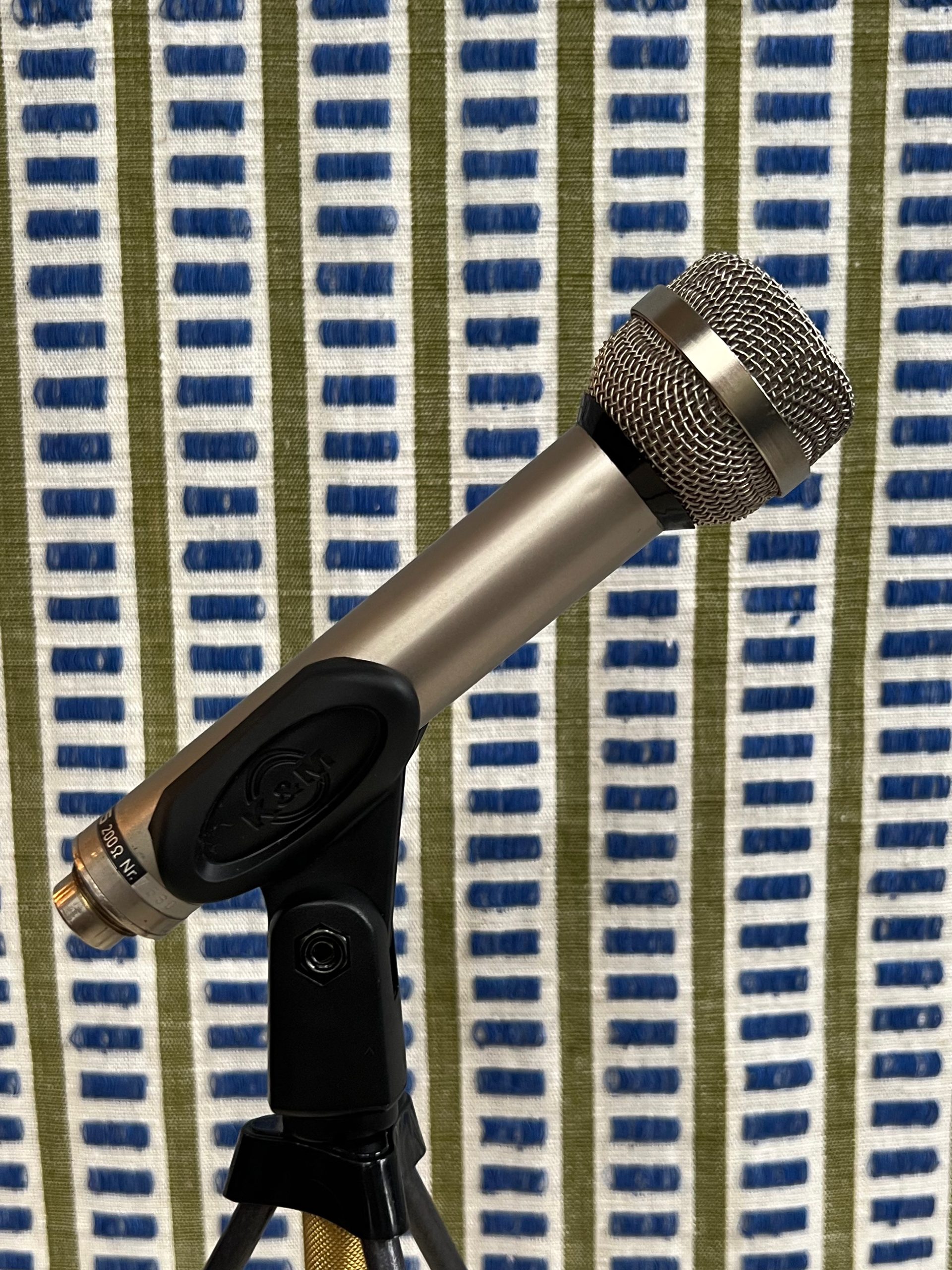MB Elektronik MB215 Dynamic Microphone Pair - Image 7