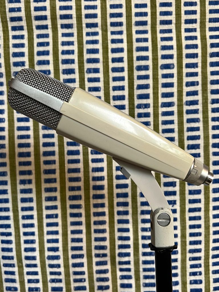 Sennheiser MD421-N Cardioid Dynamic Microphone
