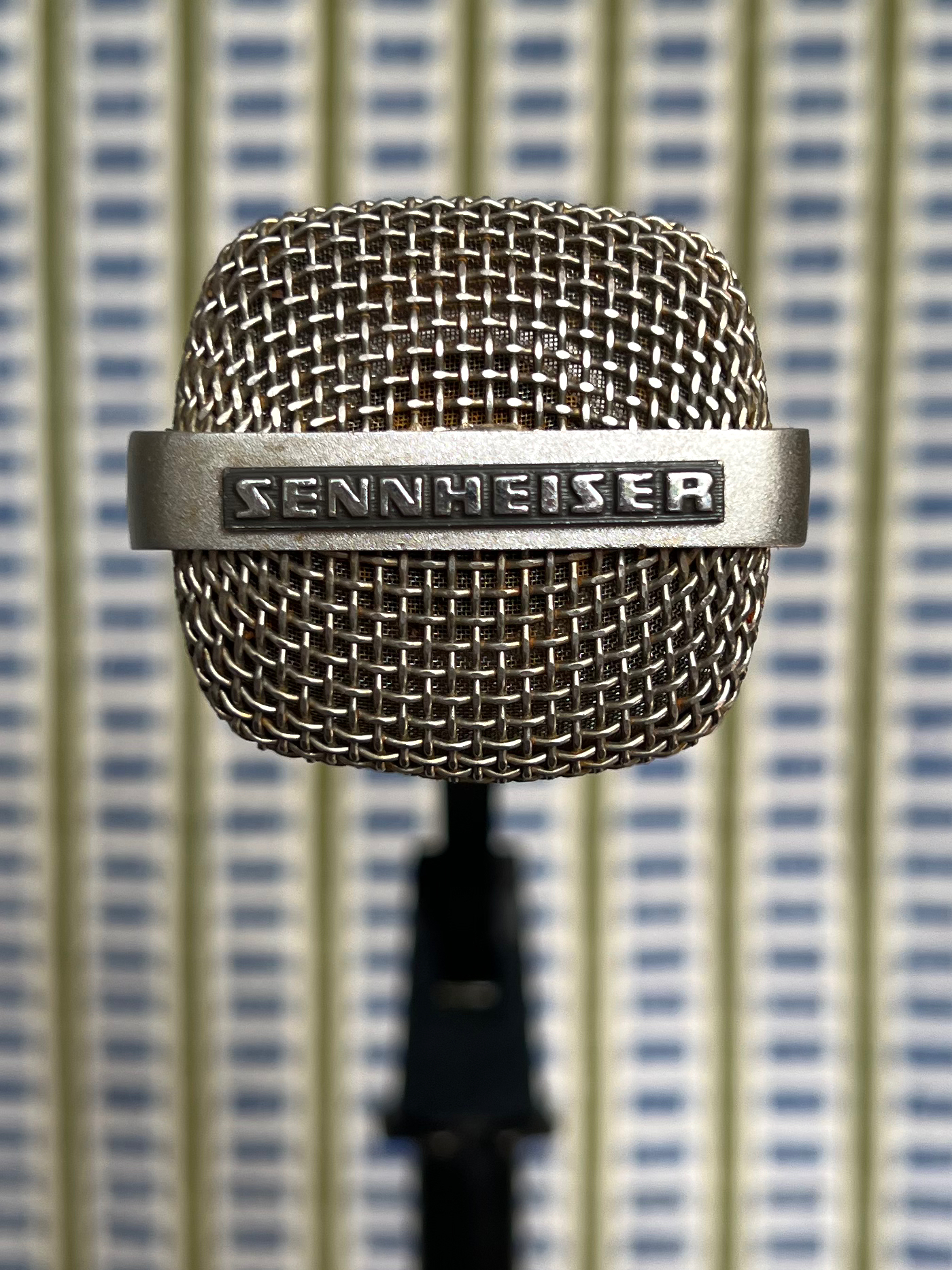 Sennheiser MD421 N Dynamic Microphone Custom Orange Housing - Image 3